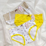 شورت عروسکی خرسی زرد برند دنیز چهارخونه زرد و سفید