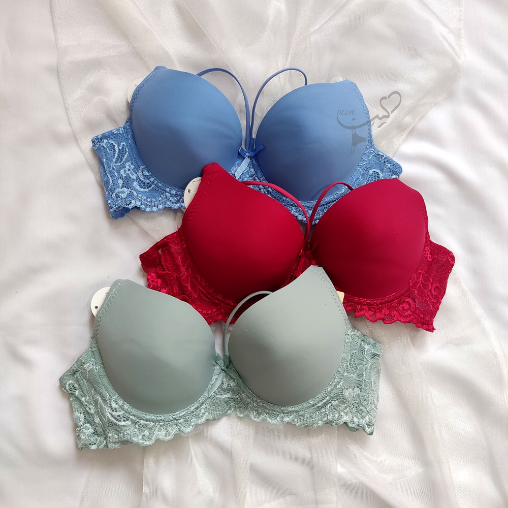 سوتین اسفنجی فنردار با دستک گیپور نیم جکدار رنگهای سبز و آبی و قرمز