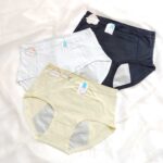 شورت قاعدگی نخی جیبدار رنگهای مشکی و پاستیلی