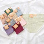 شورت کبریتی نخی خالخالی در رنگبندی جذاب و سایزبندی