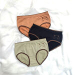 شورت نخی گربه ای با کشسانی بالا